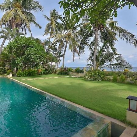 Villa Singkenken Kubutambahan  Luaran gambar