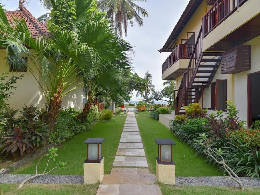 Villa Singkenken Kubutambahan  Luaran gambar